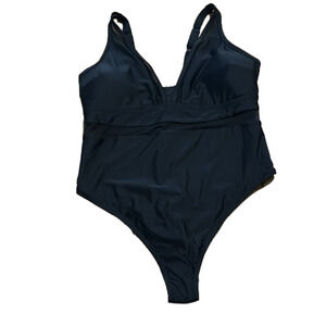 Cupshe black one piece bathing suit, size 3X